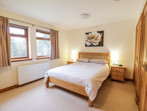 3 bedrooms, individually decorated, individually furnished, free WiFi - Cairnhapple House (Stranraer)