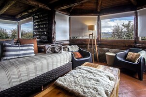 独立别墅, 2 间卧室 | 起居区 | 40-英寸智能电视（配备卫星频道）、Netflix、收费电影