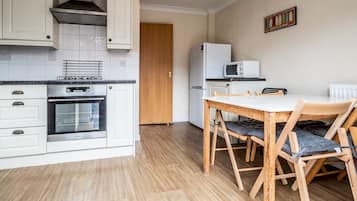 Fridge, microwave, oven, toaster