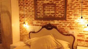 Design Double or Twin Room | Down comforters, individually decorated, individually furnished, desk