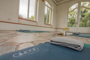 Yoga - ahead burghotel (Lenzen)