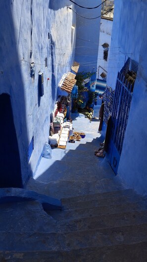 SystĂšme dâinsonorisation, accĂšs au Wi-Fi (inclus)