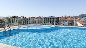 Seasonal outdoor pool