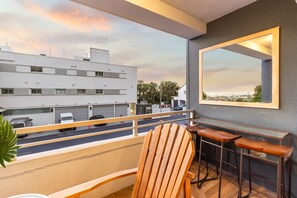 Apartment (0 Bedroom) | Interior - Clifton Studio 104 (Cape Town)