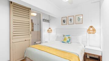 Apartment (0 Bedroom) | Interior