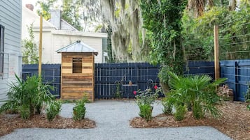 Enceinte de lâhĂ©bergement