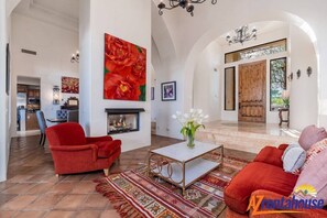 Interior - DreamResort+Pickleballcourt+Waterslide+Golf+Spa (Scottsdale)