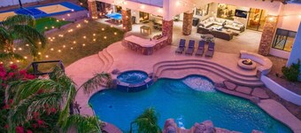 DreamResort+Pickleballcourt+Waterslide+Golf+Spa