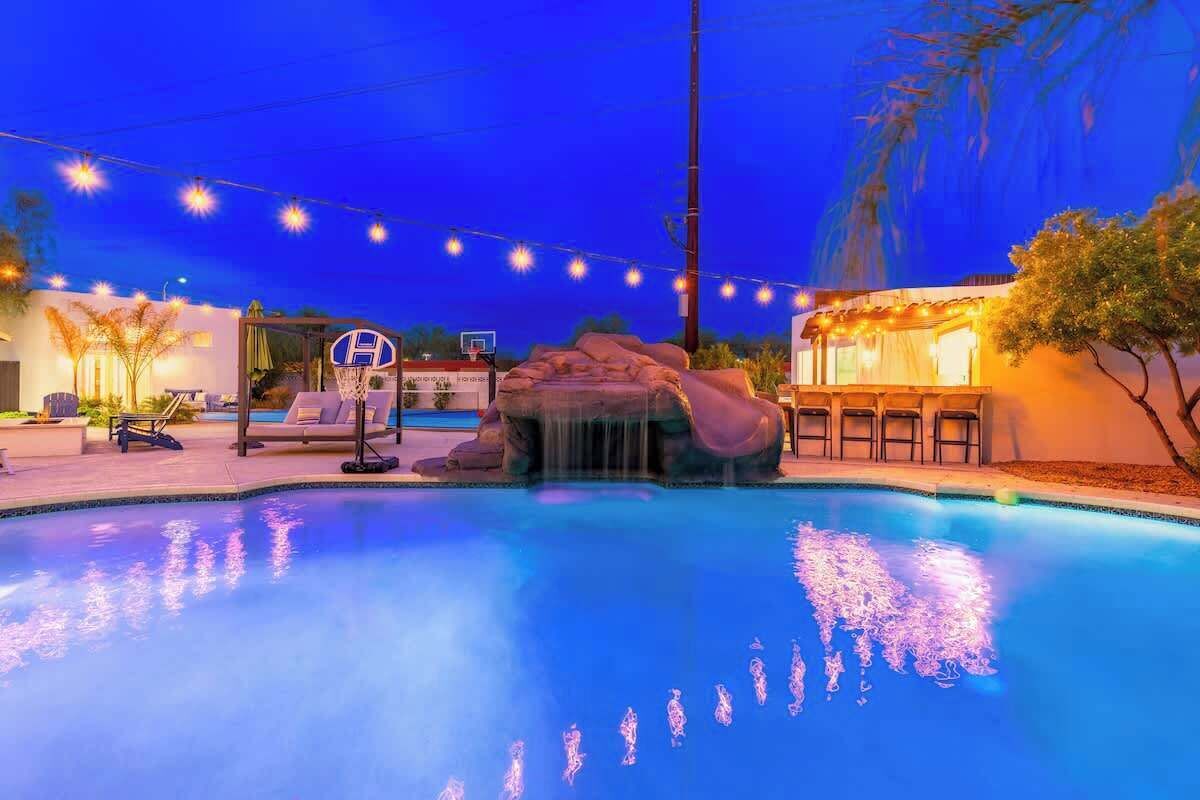 Opvarmet pool