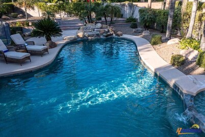 Palm Tree Paradise+Sportcourt+Putting Green+Tetherball+Game Room+Heated Pool & Spa