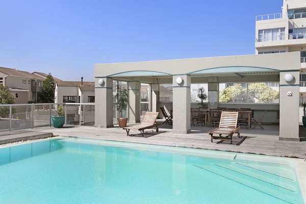 Apartment (0 Bedroom) | Interior