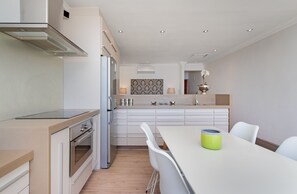 Interior - Sandringham 45 (Cape Town)