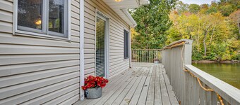 Riverfront Brookston Retreat w/ Deck & River Tubes
