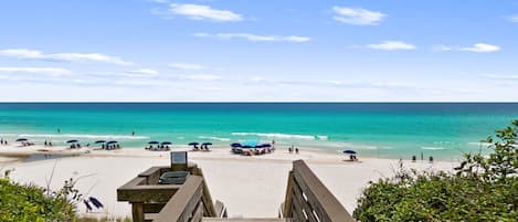 Playa en los alrededores