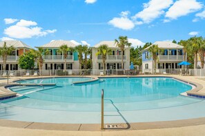 Pool - Seagrove Beach, 2 Community Pools (Santa Rosa Beach)