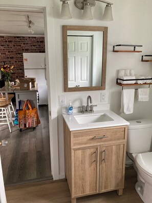 Toallas y papel de baño 