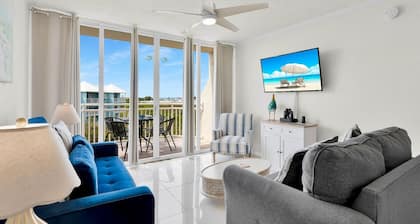 **THE LARK’S LANDING @ SUNRISE SUITES** Condo & Pool + LAST KEY SERVICES…