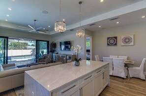 Interior - Luxurious 2023 New Construction — Executive Vacation Home Near Vanderbilt Beach (Naples)