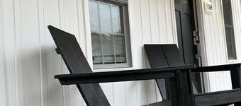 6 miles to the ski hills! Cute and Cozy house. Close to boat launch. A Gem! 