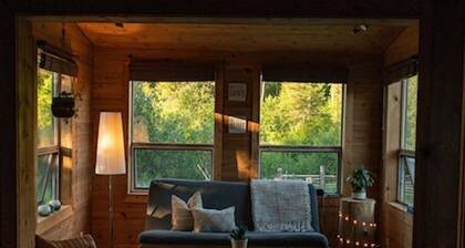 Farm Stay in Eagle Cabin at beautiful Kayanara - NEW