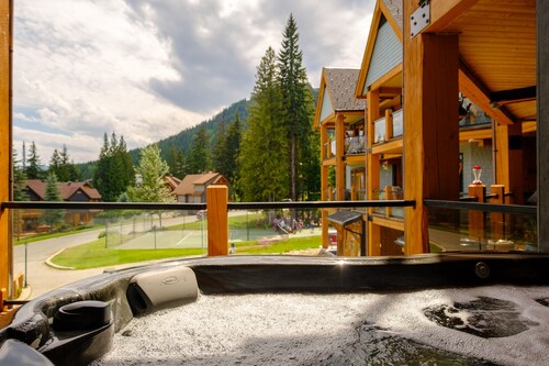 The best 2 bedroom on the Mountain