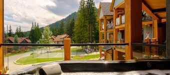 The best 2 bedroom on the Mountain