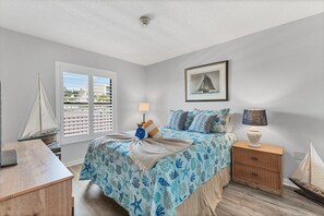 2 bedrooms, in-room safe, WiFi, bed sheets