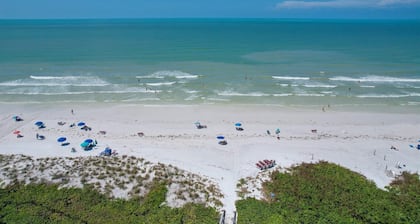 Siesta Key Condo Siesta Breakers