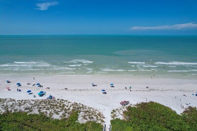 Siesta Key Condo Siesta Breakers