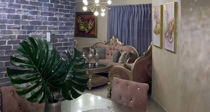 Moderna y Lujosa Casa Completa a 15 Minutos de el air Port