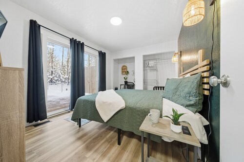 Your Pet & Family Friendly Single Story AK Basecamp Near Downtown Wasilla