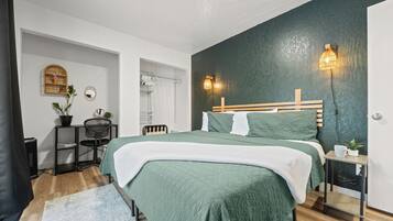 2 bedrooms, iron/ironing board, WiFi, bed sheets