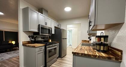 Dellwood Den Retreat - Your AK basecamp near downtown Wasilla