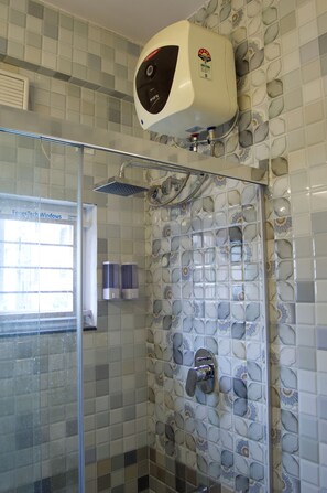 Comfort Double Room | Bathroom - Pristine Boutique stay (Bengaluru)