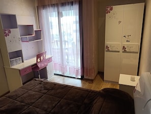 3 bedrooms, iron/ironing board, WiFi, bed sheets - Appartement Luxe.piscine et Plage Sable D'or (Harhoura)