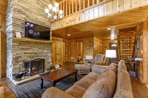 スマートテレビ、暖炉、テレビゲーム