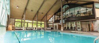 Pet Friendly, 2 King Beds, Gym, Pool