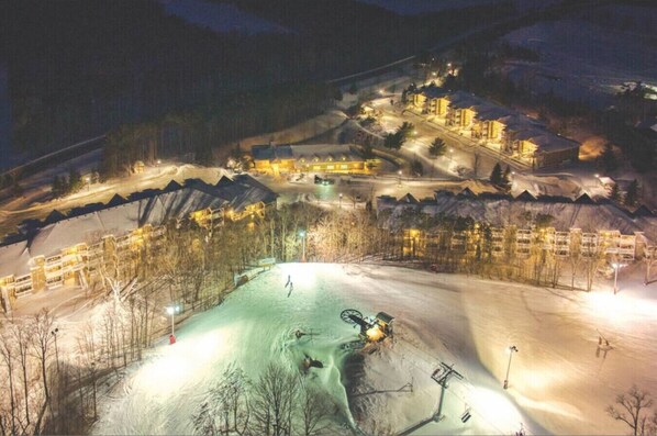 Snow and ski sports