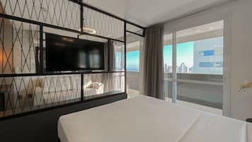 Apartment | Blackout drapes, free WiFi, bed sheets