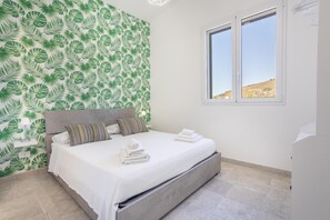 5 dormitorios, cuna de viaje, wifi gratis y ropa de cama