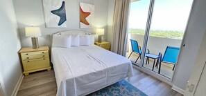 3 bedrooms, iron/ironing board, Internet