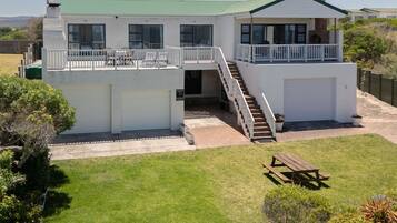 Rumah (4 Bedrooms) | Interior