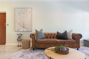Apartment (2 Bedrooms) | Living area | 42-inch LED TV with satellite channels