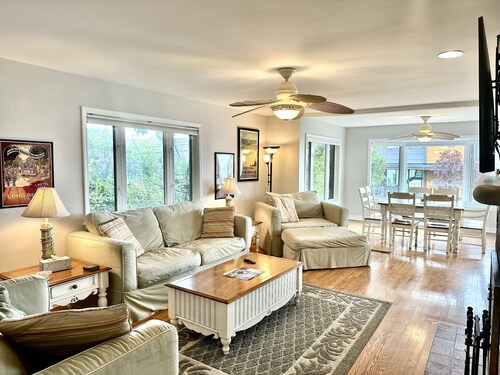 Family Friendly Cottage Steps from Lake Michigan with Lake Views