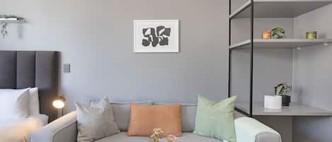 Apartment (0 Bedroom) | Interior