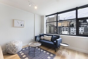 Apartment (0 Bedroom) | Interior - The Tokyo 705 (Cape Town)