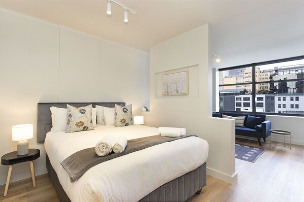 Apartment (0 Bedroom) | Front of property