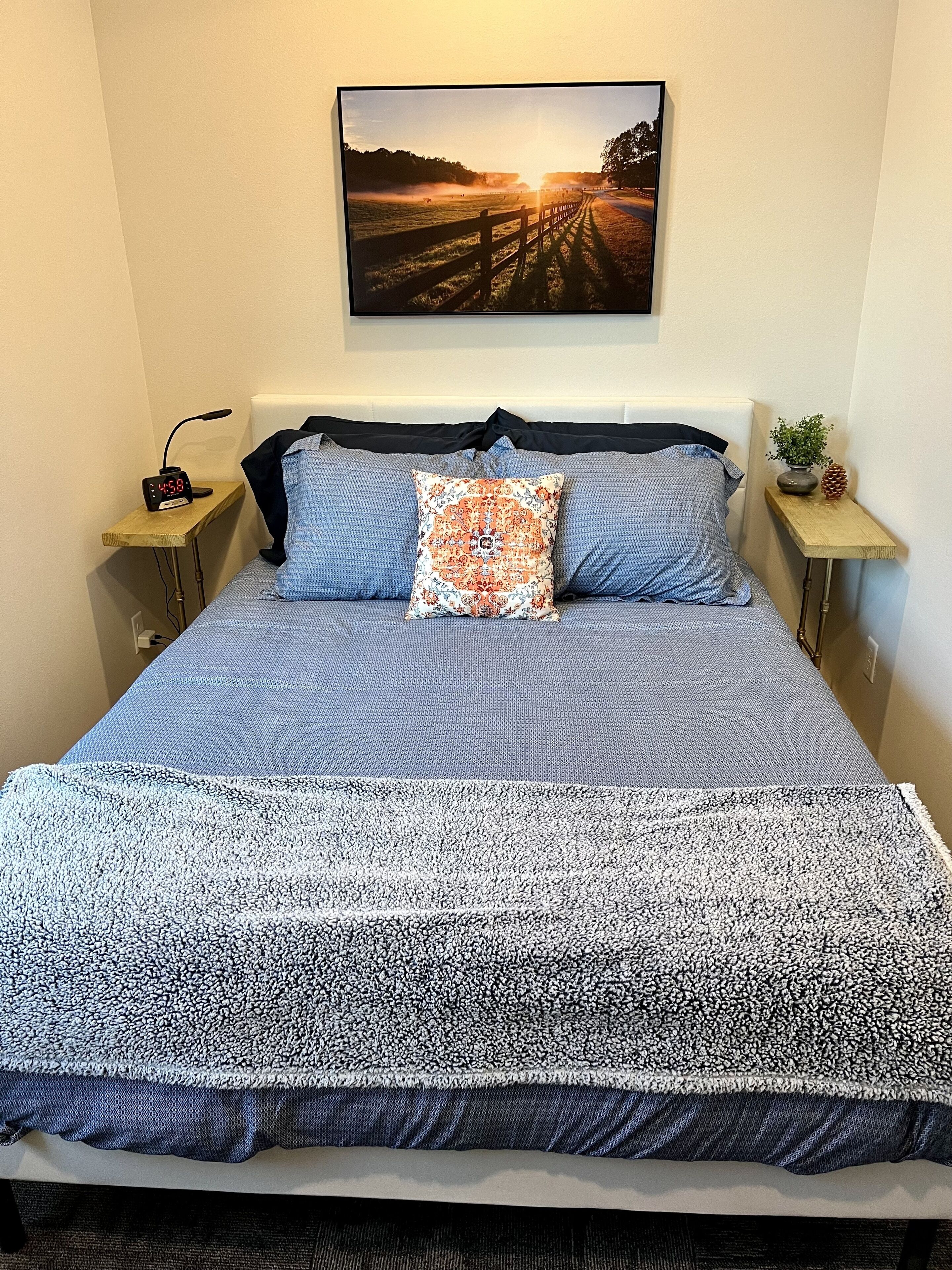 2 bedrooms, desk, iron/ironing board, free WiFi