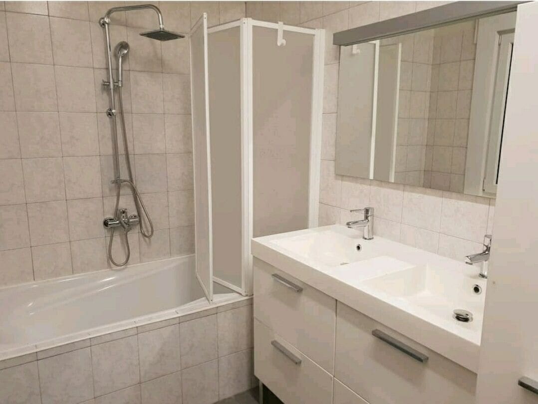 Shared Dormitory, 1 Bedroom | Bilik Mandi