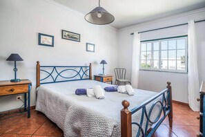 6 Schlafzimmer, WLAN, Bettwäsche